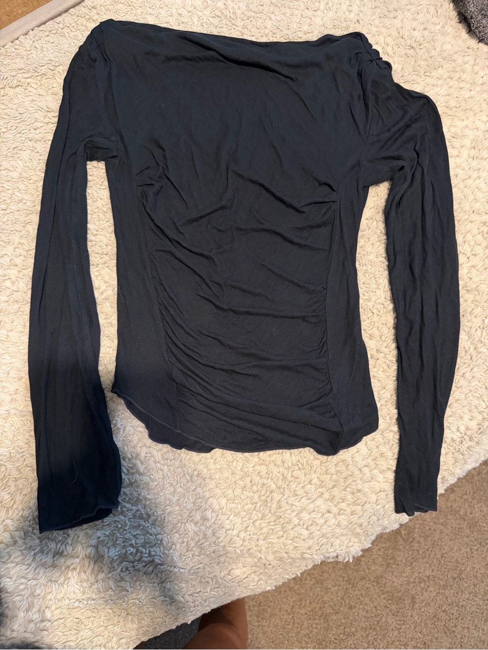 NWOT Free People navy Long-Sleeve Ruched top